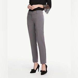 Ann Taylor Factory Signature Ankle Dress Pants in Gray | Size 4